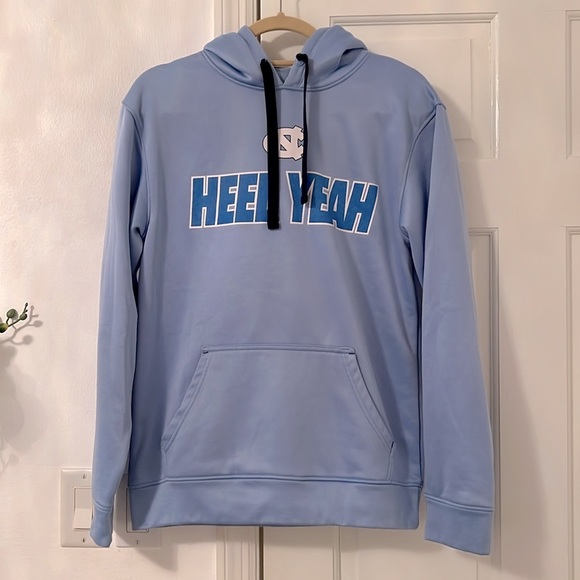 Section 101 Majestic UNC North Carolina Tar Heels “Heel Yeah” Hoodie Blue - Picture 1 of 11